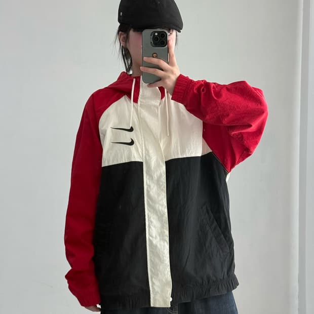 나이키 더블 스우시 빅로고 바람막이