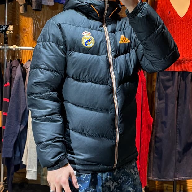 L 아디다스 레알마드리드 삼선로고 블랙 후드 패딩