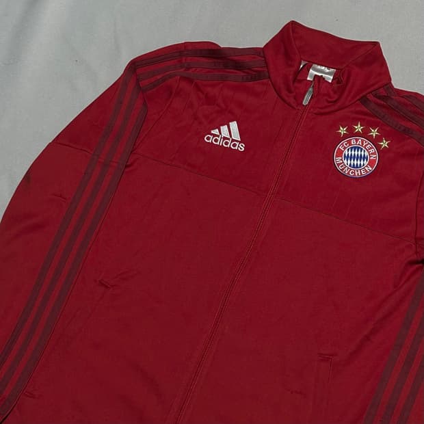 79 아디다스 바이에른 뮌헨 레드 트랙탑