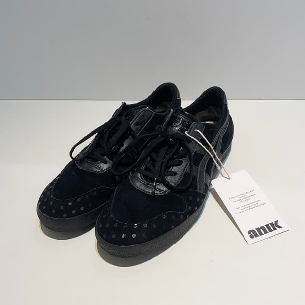 오니츠카타이거 히나 로우 스니커즈 A1549