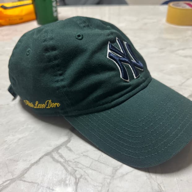 에메레온도르 양키즈 볼캡