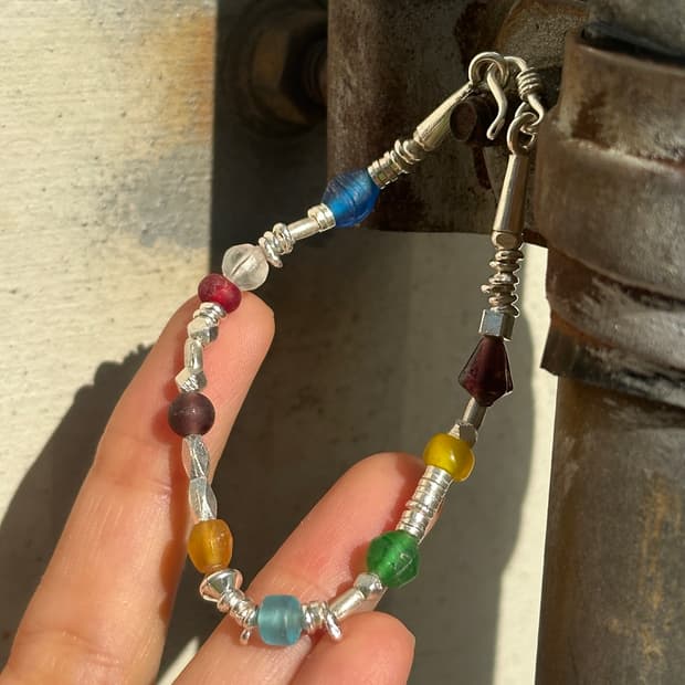 Karen Silver Multi Glass Beads Bracelet