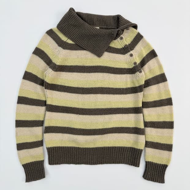 빈티지 스트라이프 사선 단추 하이넥 니트