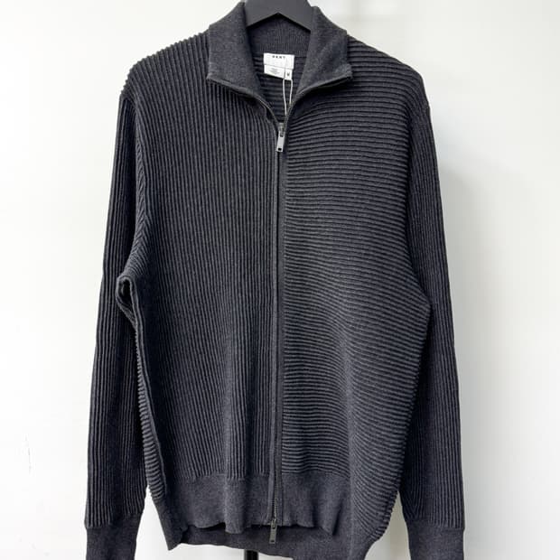 DKNY 리브드 패널 니트 집업