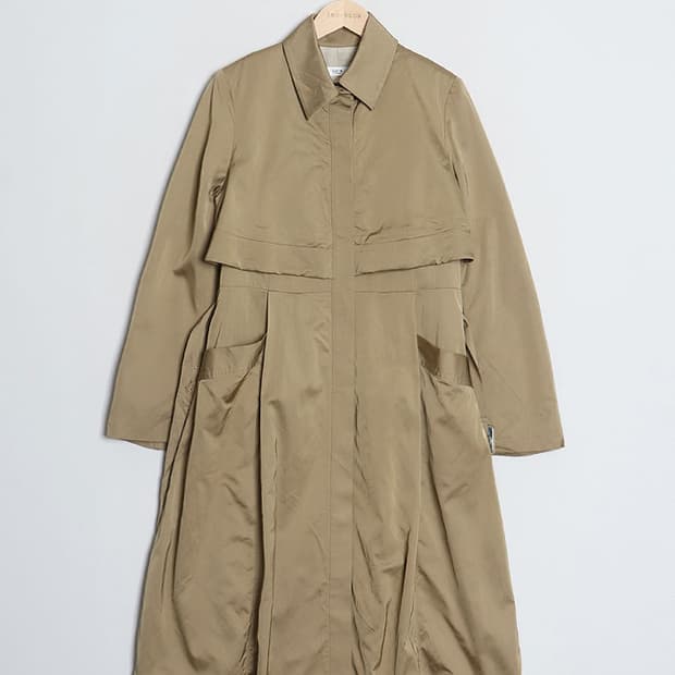 Lui's FEMME Satin Coat