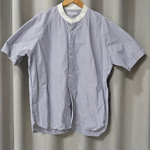 Global work 반팔셔츠