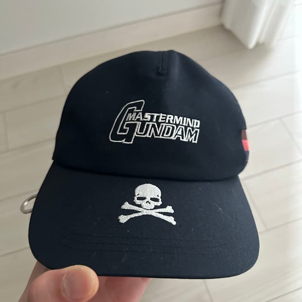 마스터마인드x건담 볼캡 택 달린 새제품