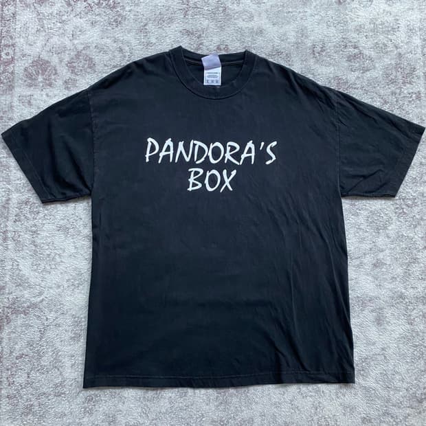 (XL) 00s 빈티지 판도라의 상자 무비티 티셔츠
