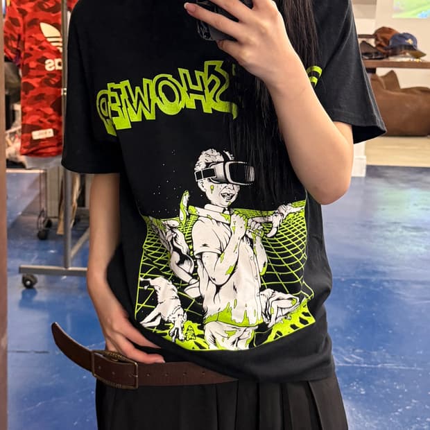 DRIVE SHOWER 블랙 반팔티