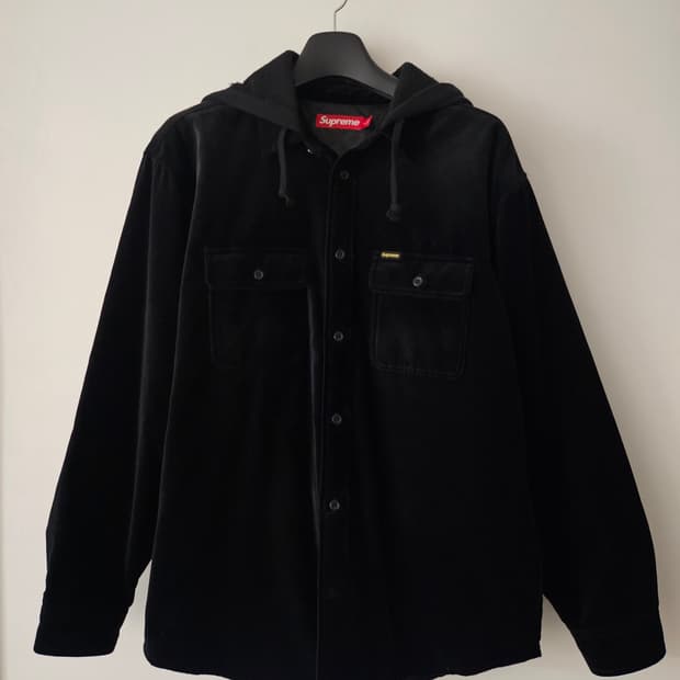 슈프림 supreme 25fw 후드셔츠
