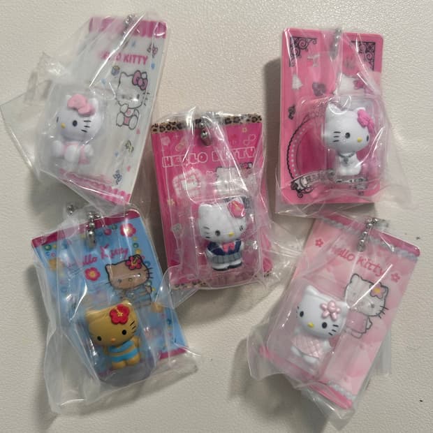 산리오 헬로키티 미니어쳐 패키지 가챠 일괄