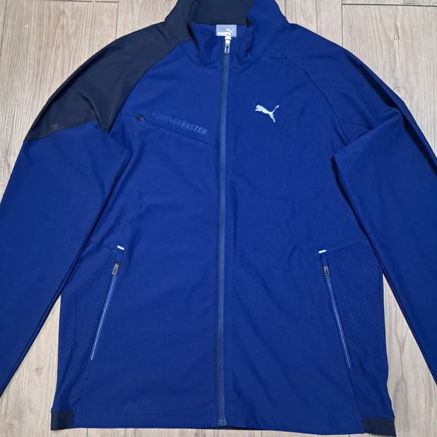 푸마 런닝 자켓 남성100 