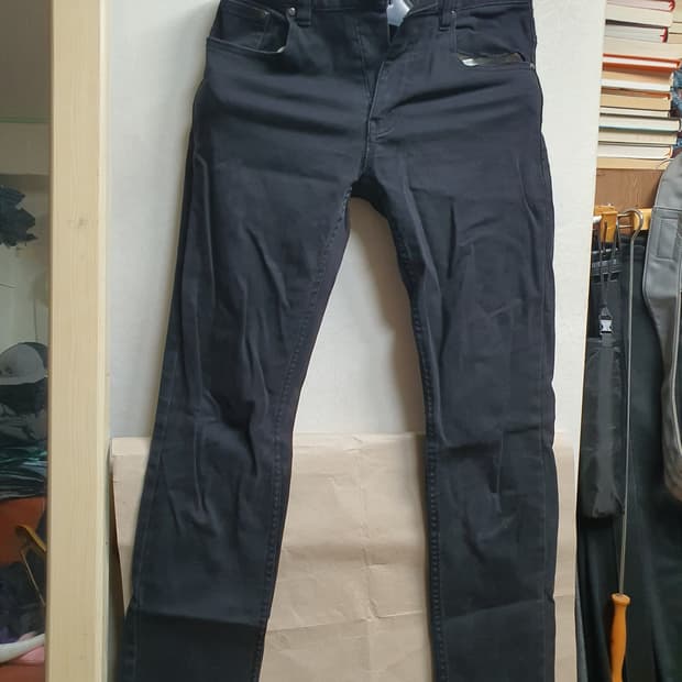 칩먼데이 블랙 데님진 30