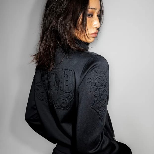 (택포)yeel 와이이이엘 로고 패치 집업 블랙