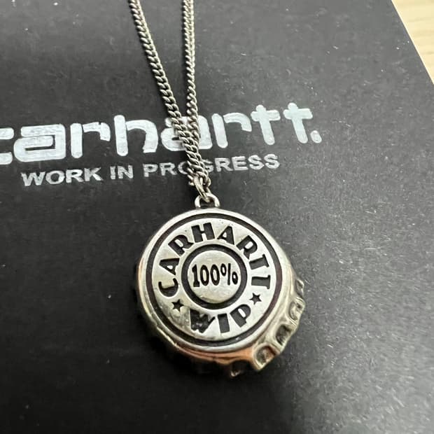칼하트 실버 목걸이 병뚜껑