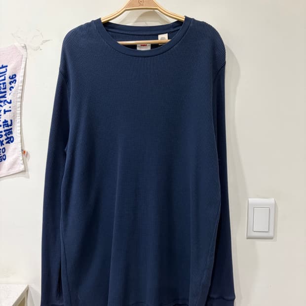 71. 리바이스 와플티 긴팔티