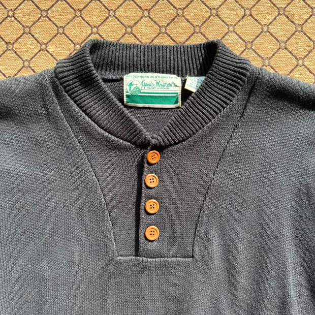 브라운 패치 니트