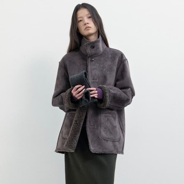 포저 리버시블 시어링 무스탕 다크그레이