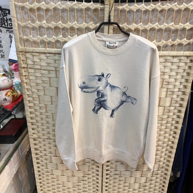 55-66 정품 아크네스튜디오 맨투맨 팝니다