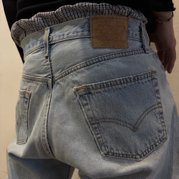 90s🇺🇸 LEVIS 501 U.S.A denim scratch je