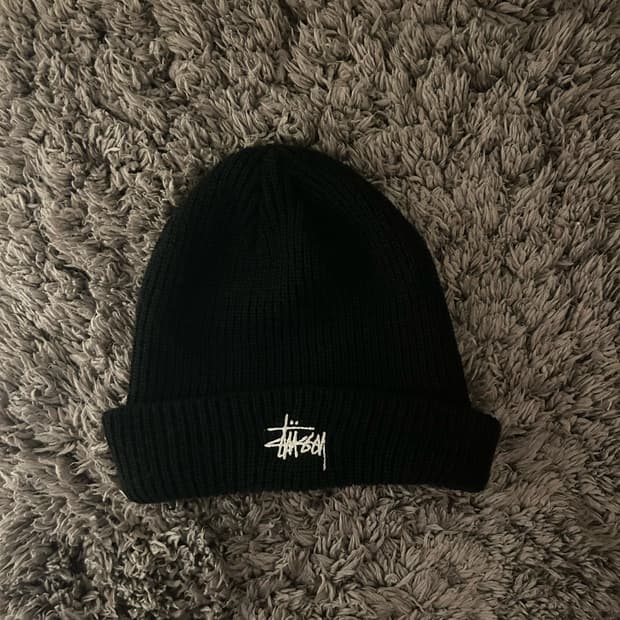 스투시 비니 블랙