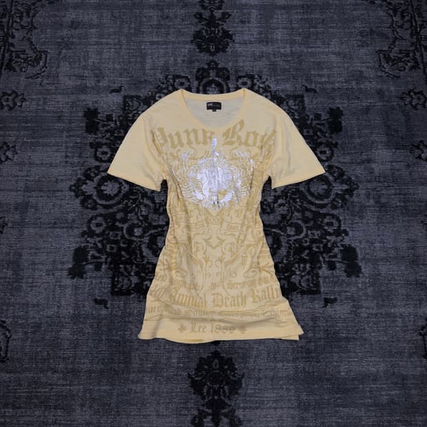 Lee 00s y2k punk rock t shirts