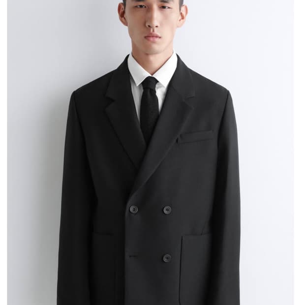 COS 스파클리 니티드 메리노 울 타이