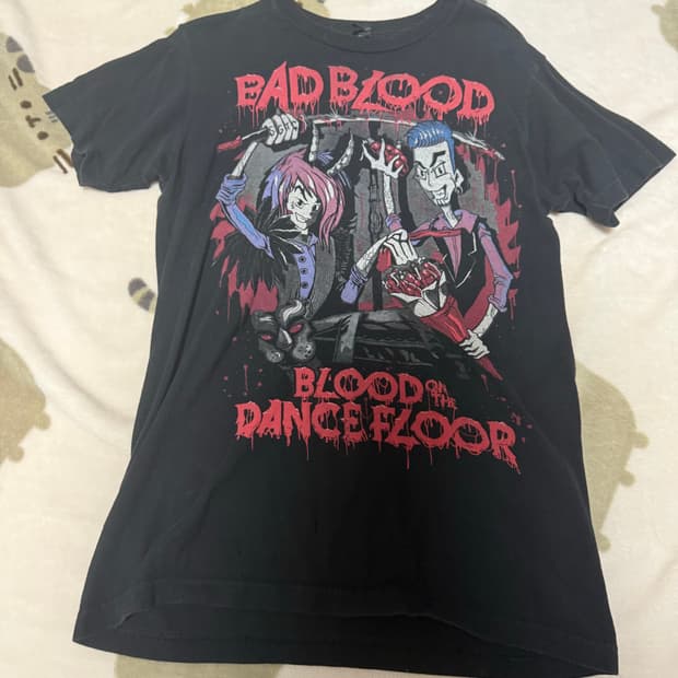 blood on the dancefloor 반팔