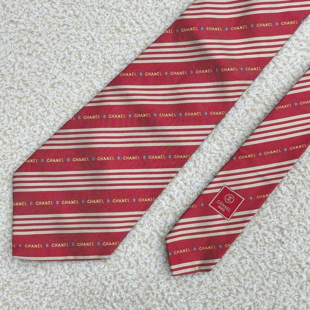 샤넬 실크 넥타이