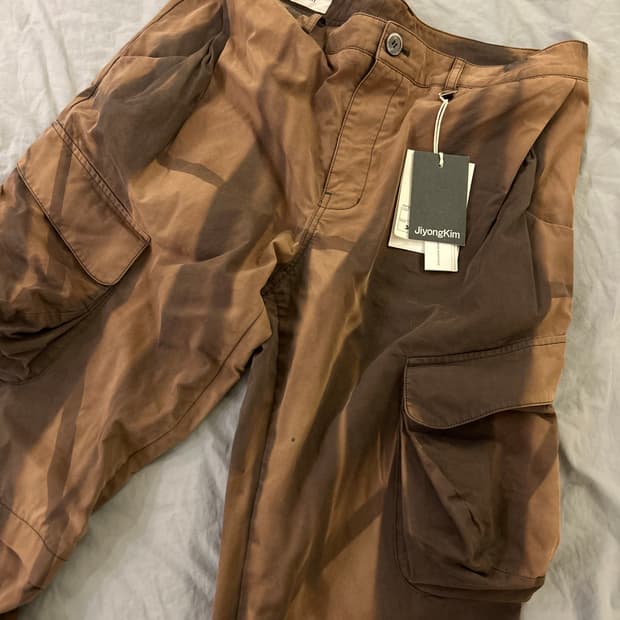 지용킴 선블리치 카고 코튼팬츠