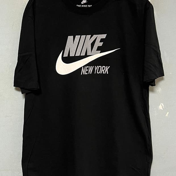 NIKE 나이키 뉴욕 퓨추라 남자 반팔티셔츠 블랙 캐주얼 L 100