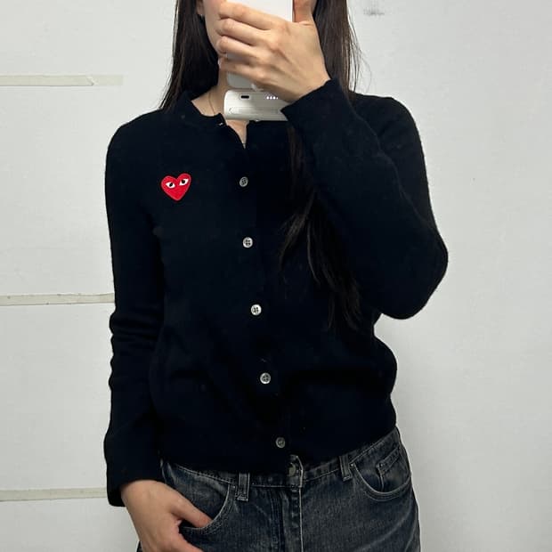 꼼데가르송 하트 와펜 가디건 블랙
