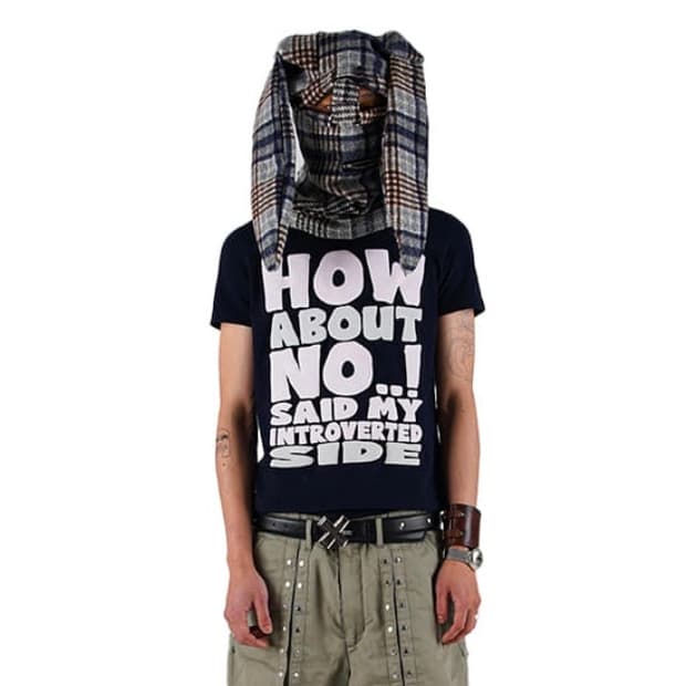 제노리포트 HOW ABOUT NO TEE (NAVY)