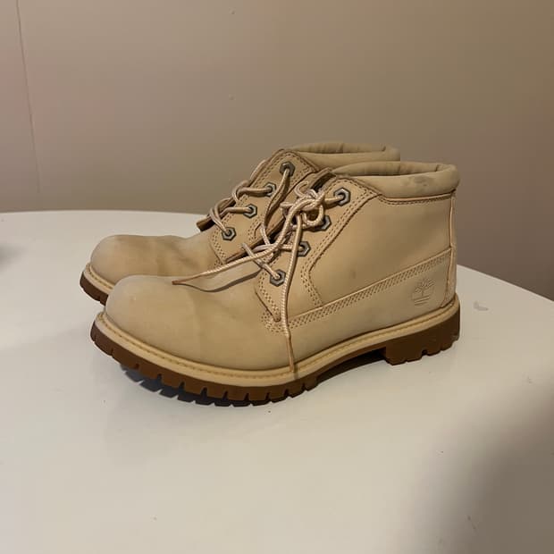 팀버랜드 워터프루프 넬리 추카 부츠  베이지
