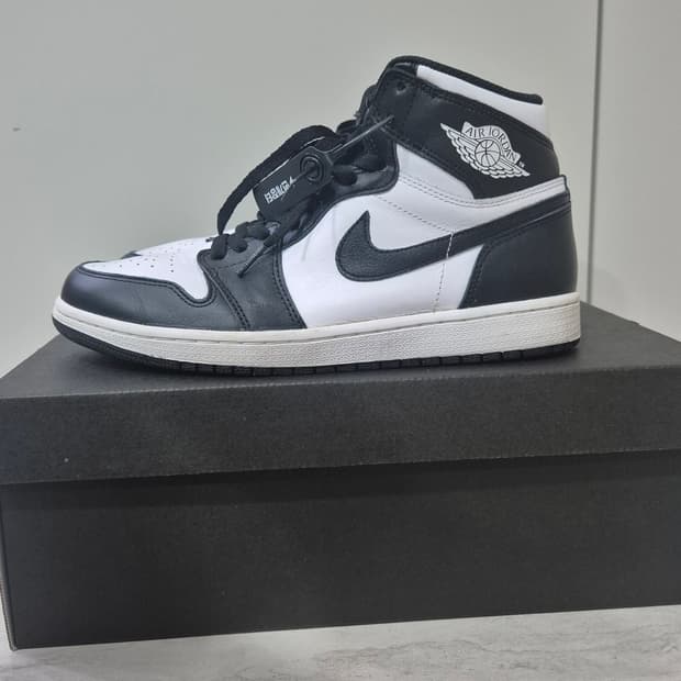 [275] 조던1 범고래 2014 (블랙/화이트)