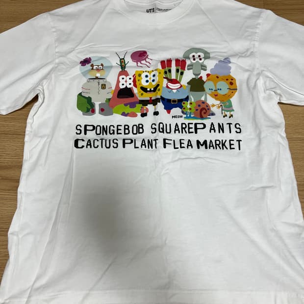 유니클로 스폰지밥 cpfm L