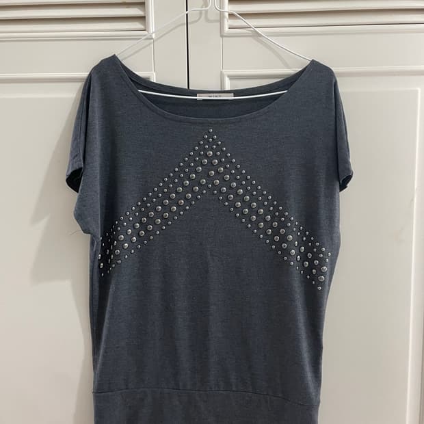 MIXT stud top