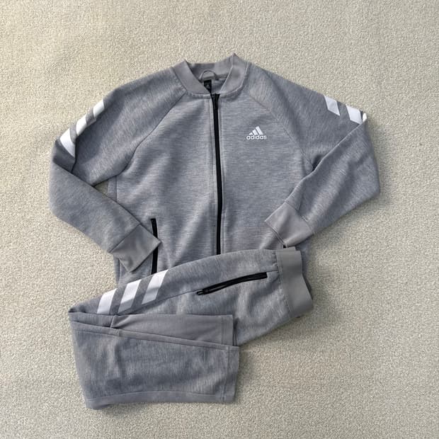 140 아디다스 트레이닝 셋업 0223T