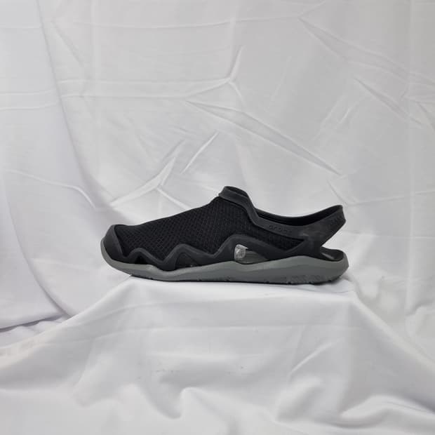 M9 270 크록스 스위프트 워터 메쉬 웨이브 샌들 슬리퍼