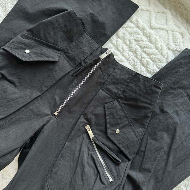 나체(nache) 지퍼 디테일 부츠컷 팬츠(0 size)