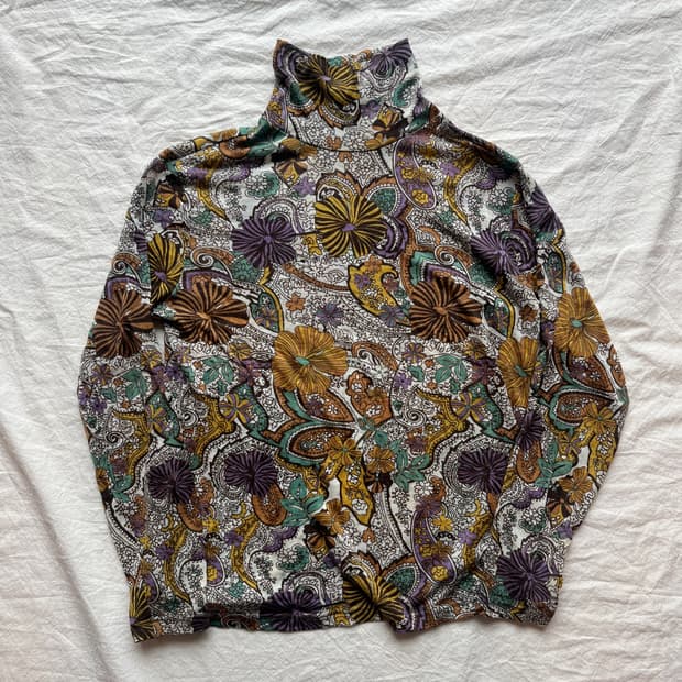 빈티지 플로럴 패턴 탑