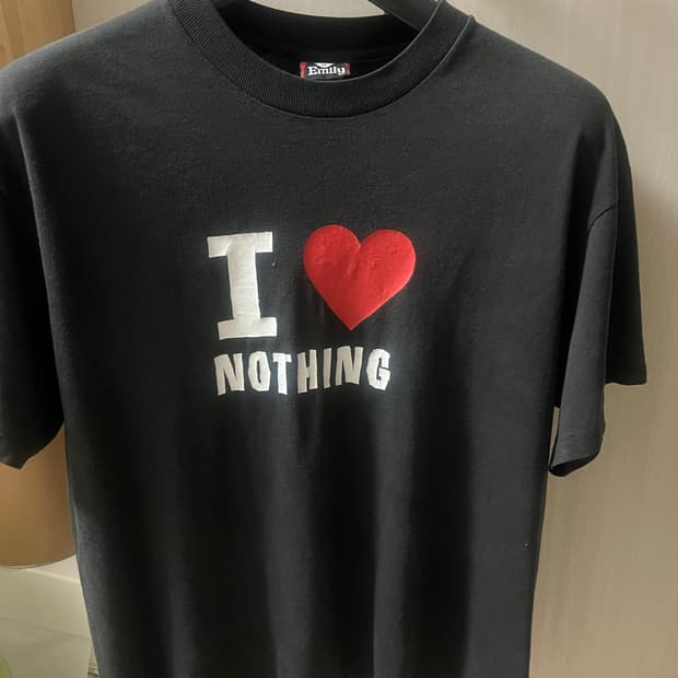 I ❤️ nothing 크랙 프린팅 티셔츠