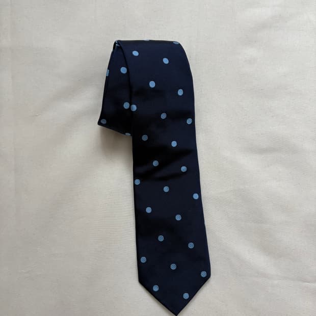 BEAMS X DRAKE’S dot tie