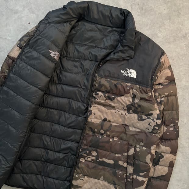 The North Face 노스페이스 눕시 리버시블 패딩 