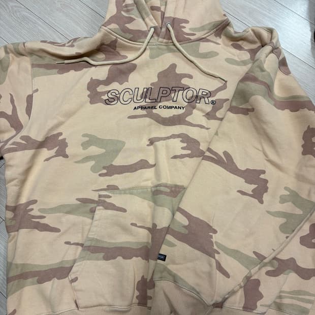 스컬프터 카모 후드티 베이지