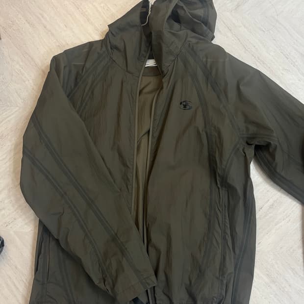 산산기어 심실링 머드카키 자켓