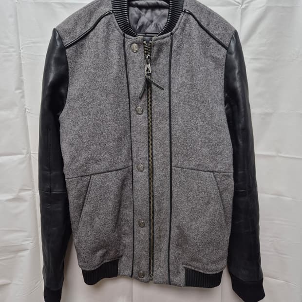 일레븐파리 바시티자켓