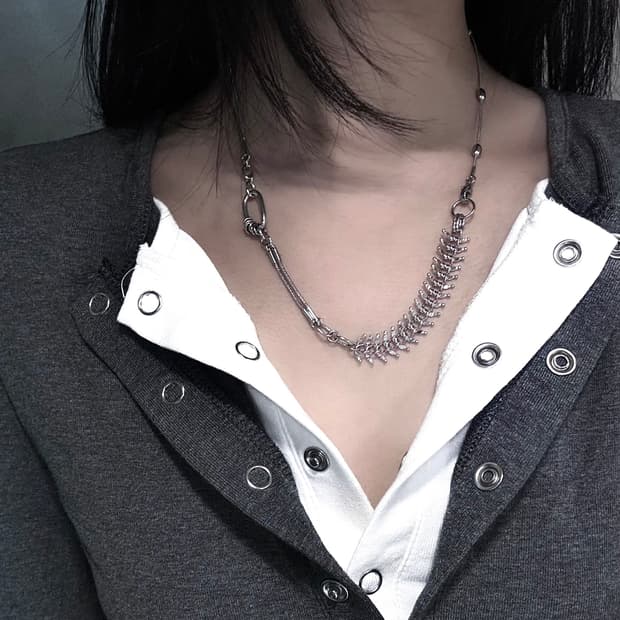 Thorn Mix Chain Necklace