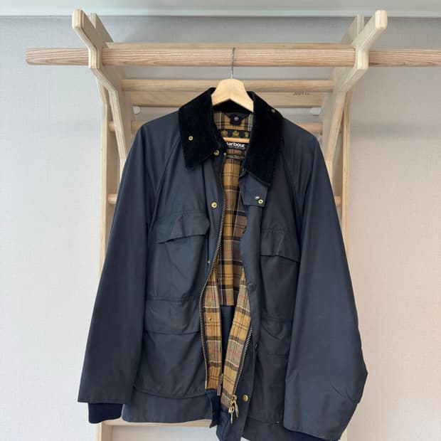 100-105 바버 비데일 네이비