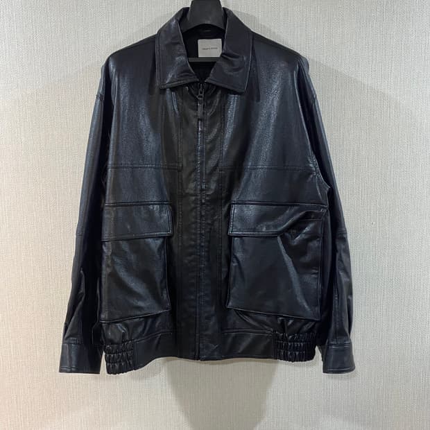 프릭스스토어 레더 봄버 자켓